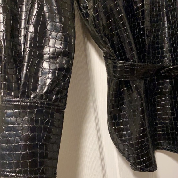 jacket - Picture 5 of 6